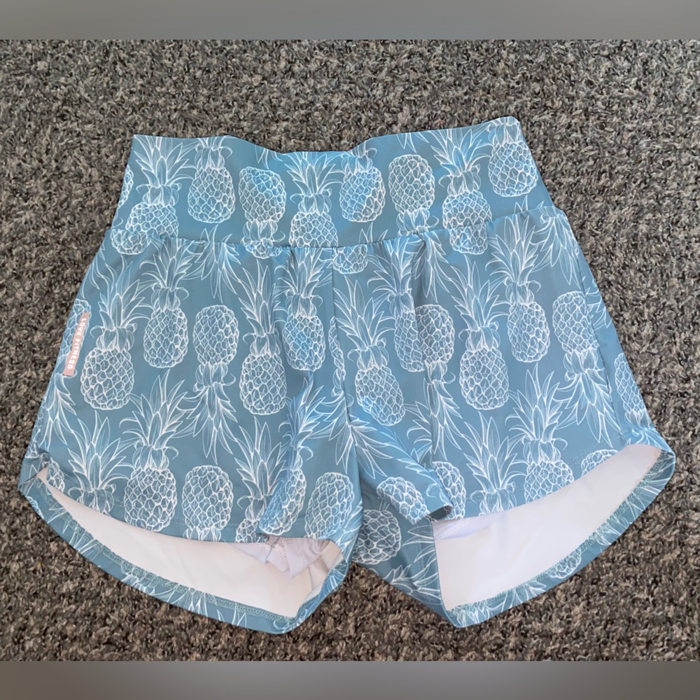Pineapple runners